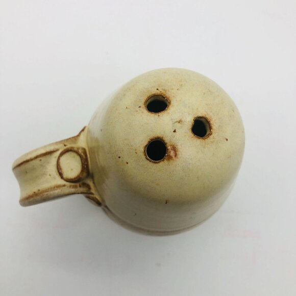 Vintage Becky Eiker Studio Pottery Ceramic Cheese Shaker and Cork Stopper Signed - Picture 5 of 9
